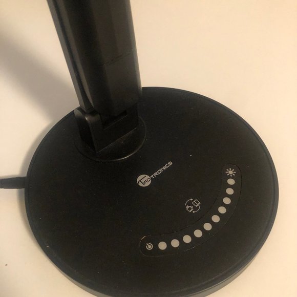 LED Desk Lamp - Picture 4 of 4